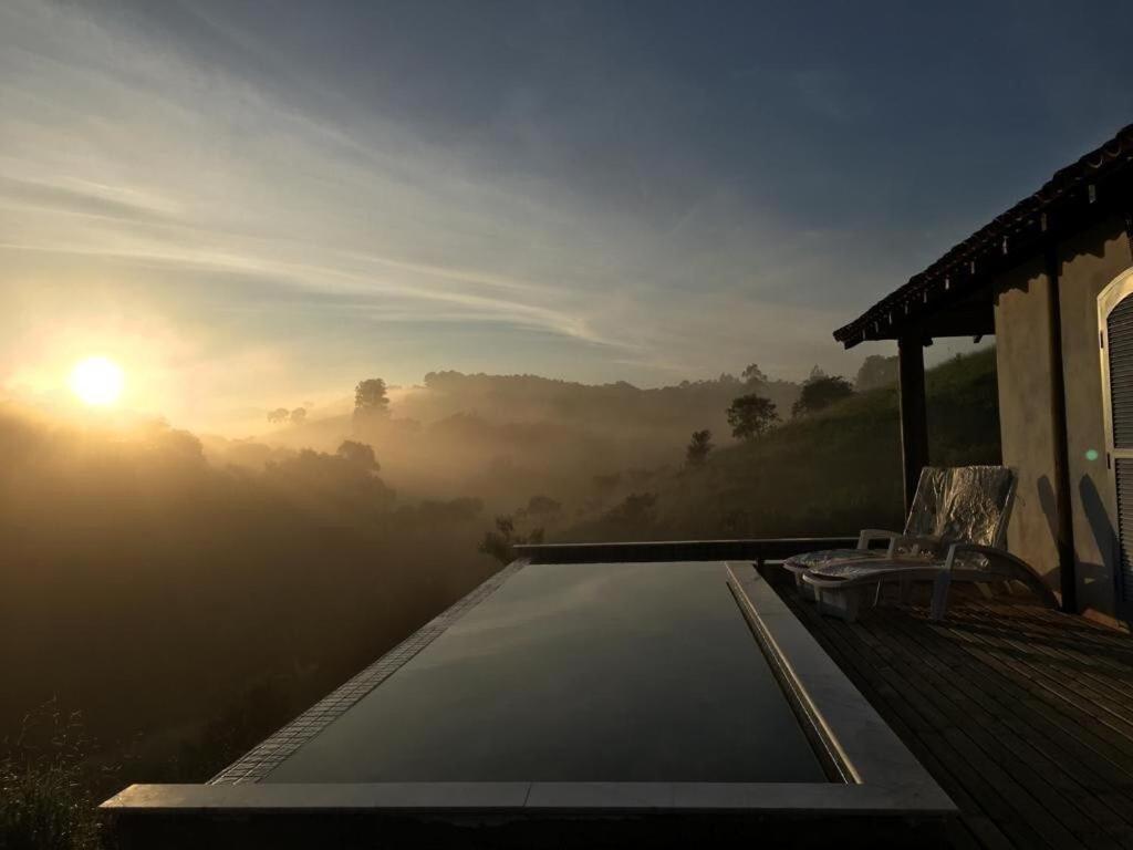 Chale Do Lago Super Luxo Cunha Eksteriør billede